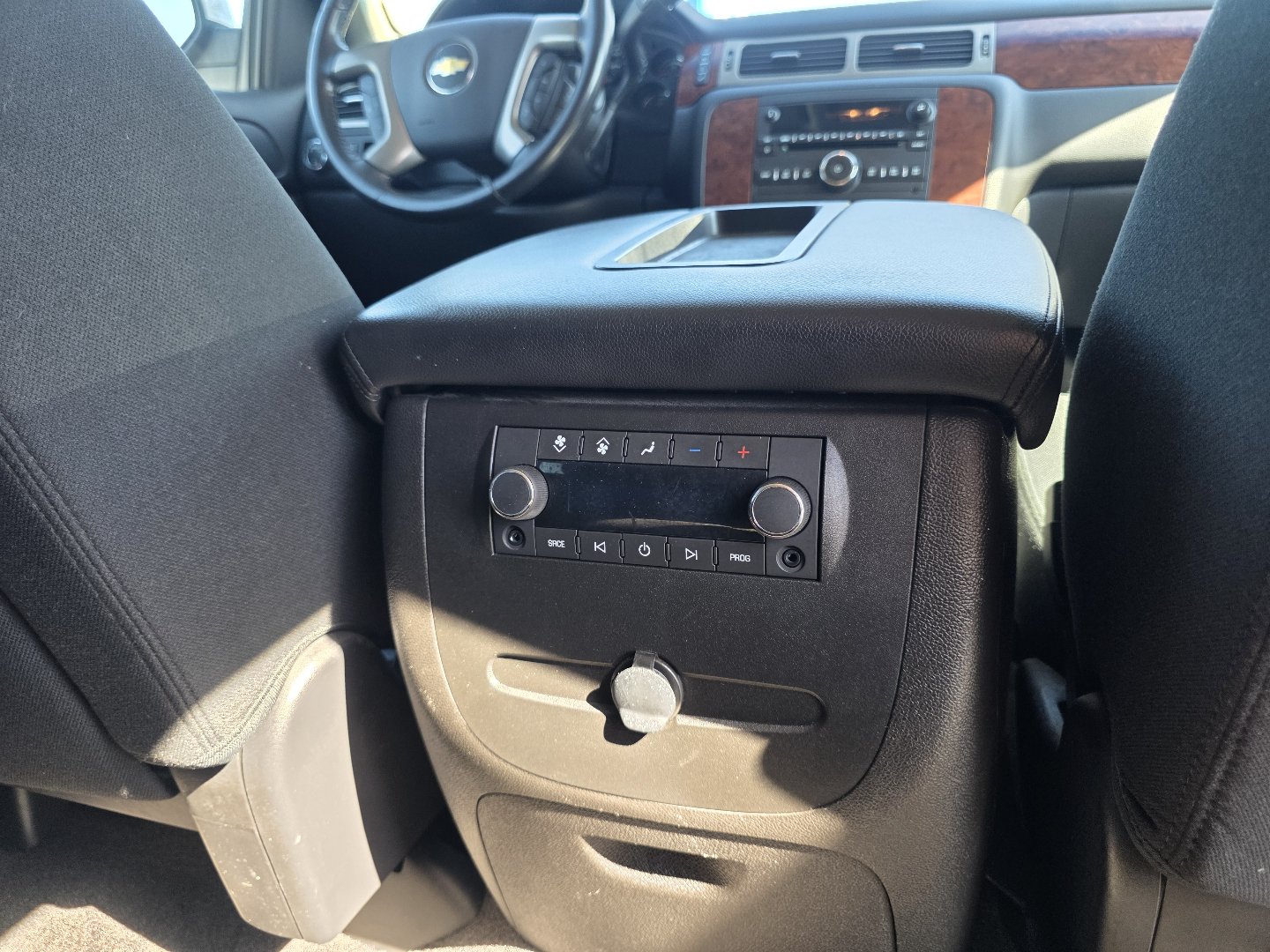 Used 2013 Chevrolet Tahoe LS RWD image 20