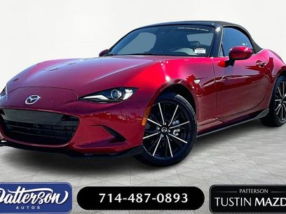 Certified 2025 MAZDA MX-5 Miata Grand Touring w/ Appearance Package