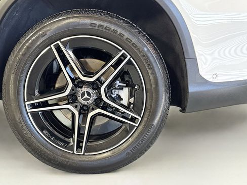 Certified 2022 Mercedes-Benz GLC 300 4MATIC image 30