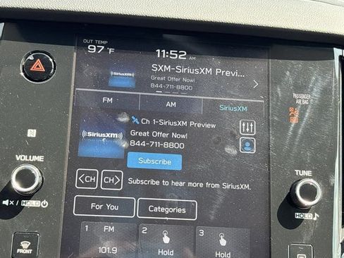 Used 2023 Subaru Outback Premium AWD/4WD image 28
