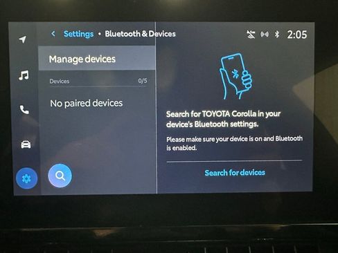 Used 2025 Toyota Corolla LE image 28