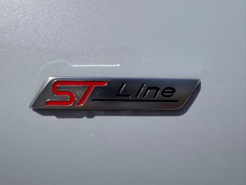 Used 2026 Ford Escape ST-Line Select w/ Tech Pack #1 AWD/4WD image 10