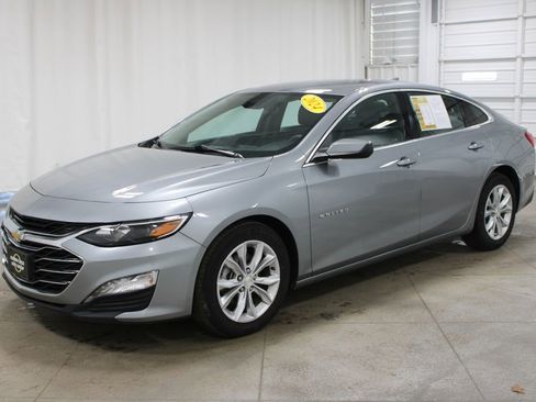 Used 2024 Chevrolet Malibu LT image 4