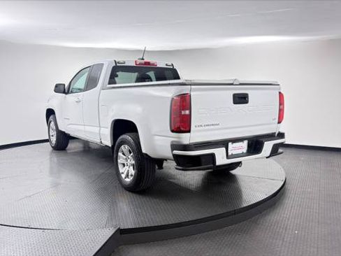 Used 2022 Chevrolet Colorado LT w/ Fleet Safety Package RWD image 7