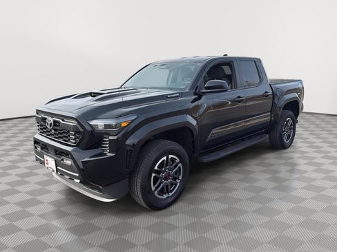 Used 2024 Toyota Tacoma TRD Sport image 21