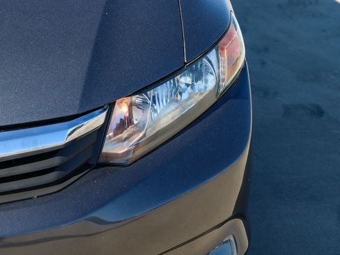 Used 2012 Honda Civic LX image 7