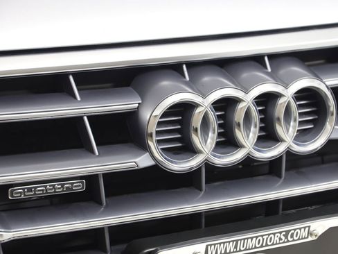 Used 2019 Audi Q5 2.0T Premium Plus w/ Premium Plus Package AWD/4WD image 17