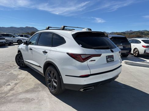Used 2024 Acura MDX A-Spec image 2