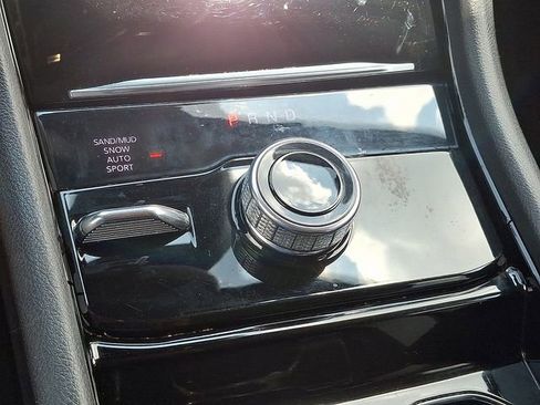 Used 2021 Jeep Grand Cherokee L Limited image 18