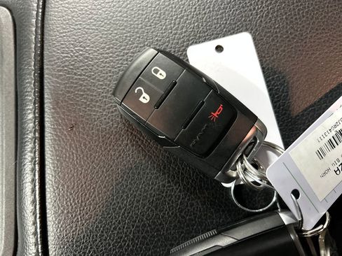 Used 2024 RAM 2500 Big Horn w/ Bed Utility Group image 22