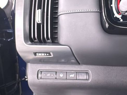New 2026 Nissan Pathfinder SL AWD/4WD image 33