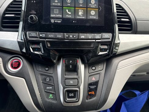Used 2023 Honda Odyssey EX-L image 26