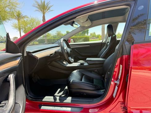 Used 2022 Tesla Model 3 Standard Range RWD image 12
