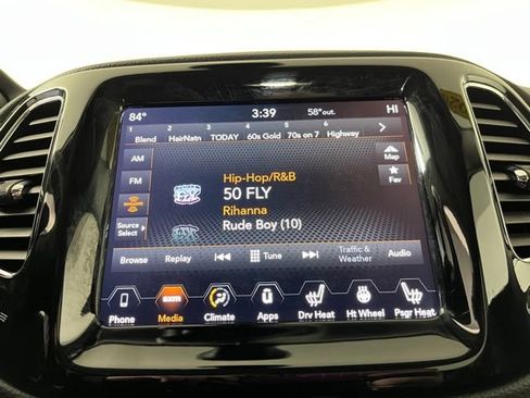 Used 2020 Jeep Compass Limited image 28