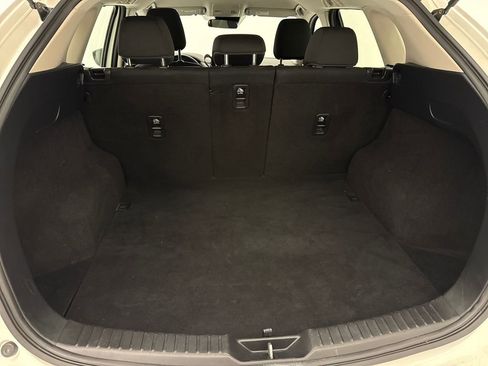 Used 2019 MAZDA CX-5 Sport FWD image 11