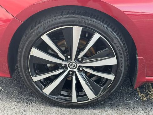 Used 2022 Nissan Altima 2.5 SR FWD image 10