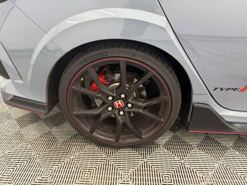 Used 2020 Honda Civic Type R image 17
