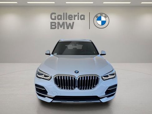 Used 2023 BMW X5 sDrive40i w/ Parking Assistance Package image 3