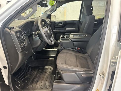 Used 2022 Chevrolet Silverado 1500 W/T w/ WT Value Package image 8