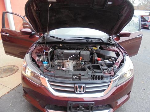 Used 2015 Honda Accord LX image 28