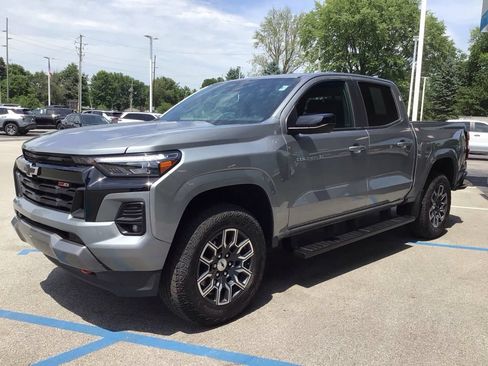 Used 2023 Chevrolet Colorado Z71 w/ Z71 Convenience Package 2 AWD/4WD image 12