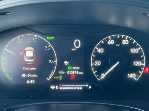 Used 2025 Honda Civic Sport image 26