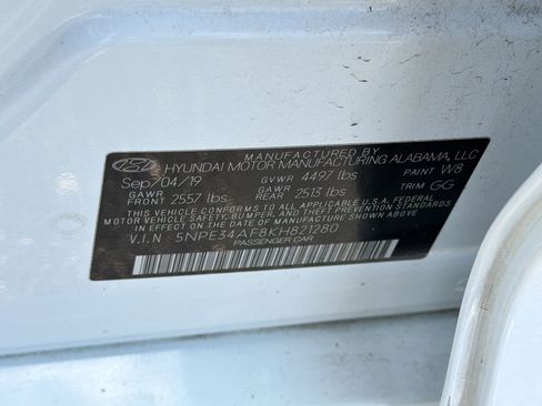 Used 2019 Hyundai Sonata Limited image 22