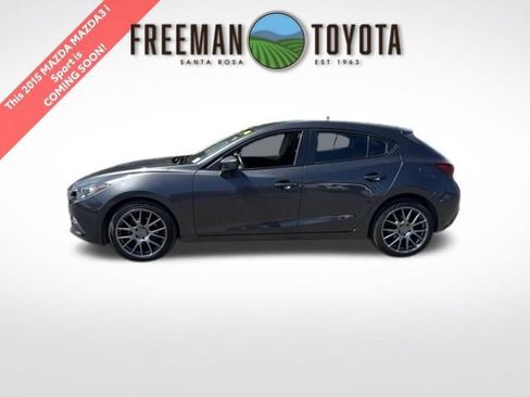 Used 2015 MAZDA MAZDA3 i Sport FWD image 1
