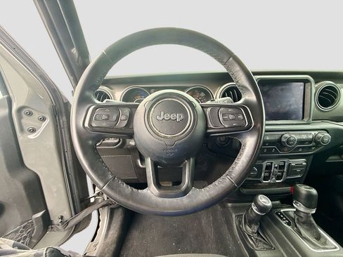 Used 2022 Jeep Wrangler Unlimited Sport AWD/4WD image 11
