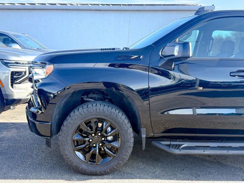 Certified 2024 Chevrolet Silverado 1500 RST image 9