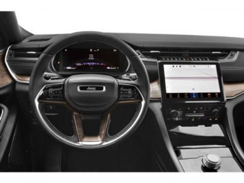 Used 2023 Jeep Grand Cherokee L Overland w/ Luxury Tech Group IV image 10