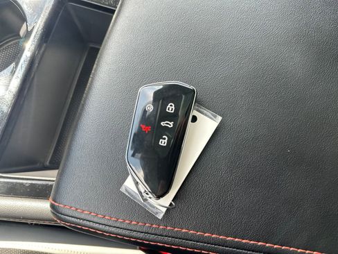Certified 2024 Volkswagen Atlas Peak Edition SE AWD/4WD image 65