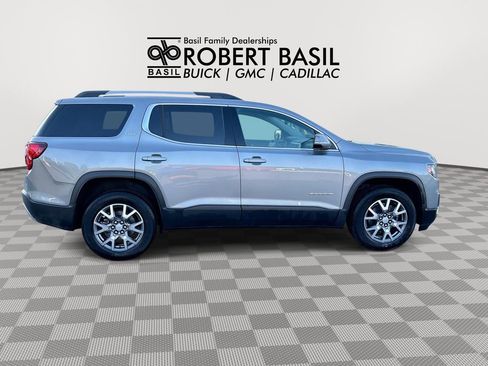 Used 2023 GMC Acadia SLT w/ Preferred Package AWD/4WD image 9