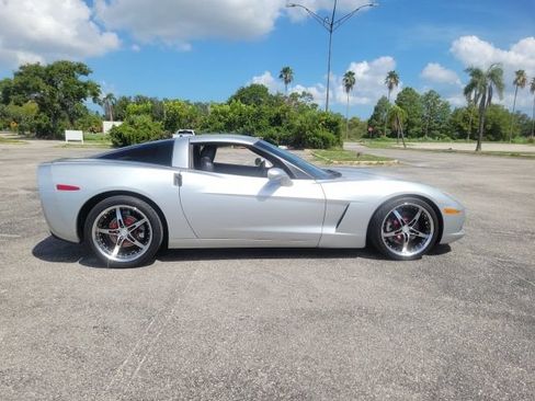Used 2012 Chevrolet Corvette Coupe w/ Battery Protection Package RWD image 4