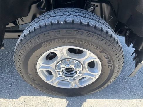 Used 2025 Ford F250 XLT w/ FX4 Off-Road Package AWD/4WD image 29