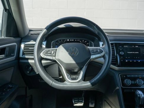 Used 2023 Volkswagen Atlas SEL Premium image 24