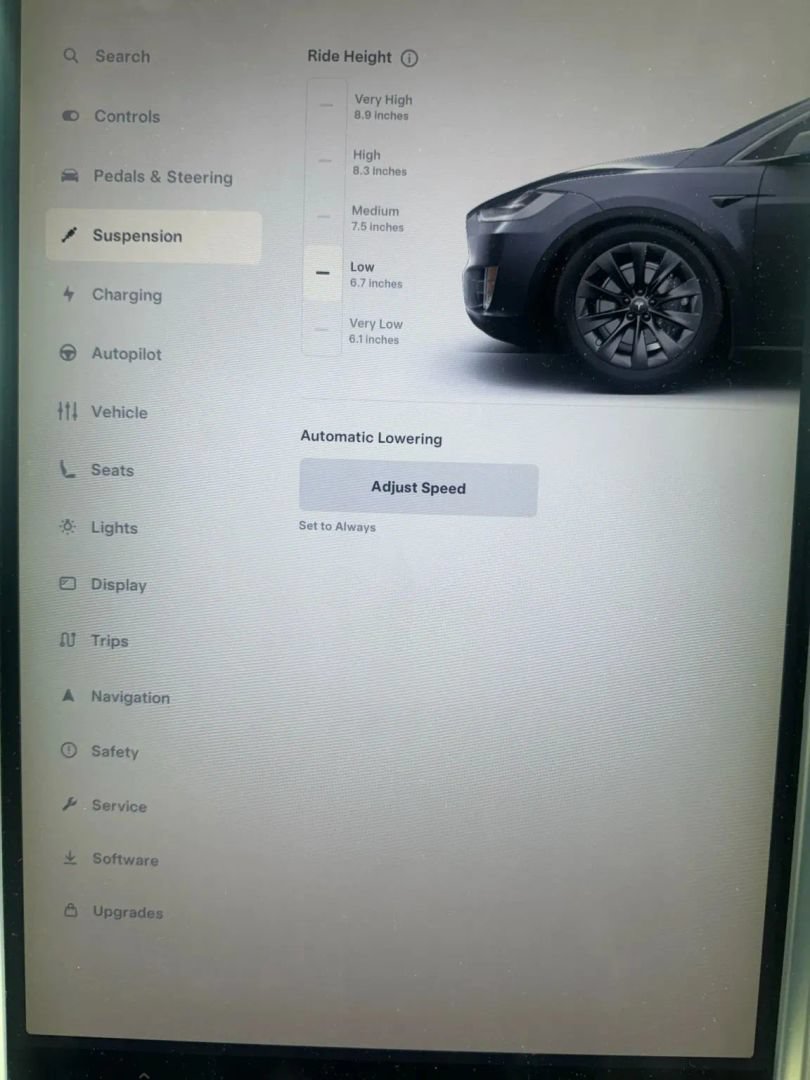 Used 2018 Tesla Model X 75D AWD/4WD image 17