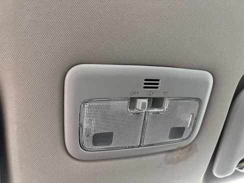 Used 2015 Toyota Corolla S FWD image 20