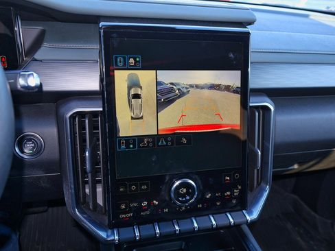 New 2025 GMC Acadia AT4 w/ LPO, Floor Liner Package image 17