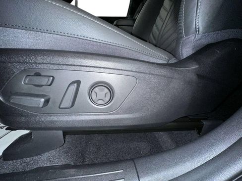 New 2026 Kia Sorento SX Prestige AWD/4WD image 13