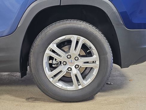 Used 2022 GMC Terrain SLE w/ Driver Convenience Package image 38