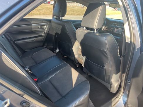 Used 2015 Toyota Corolla S image 23