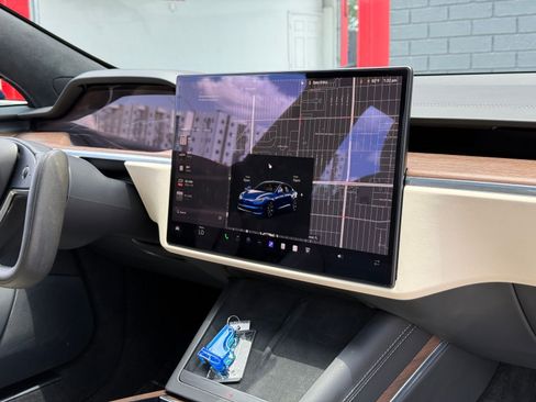 Used 2023 Tesla Model S AWD/4WD image 19