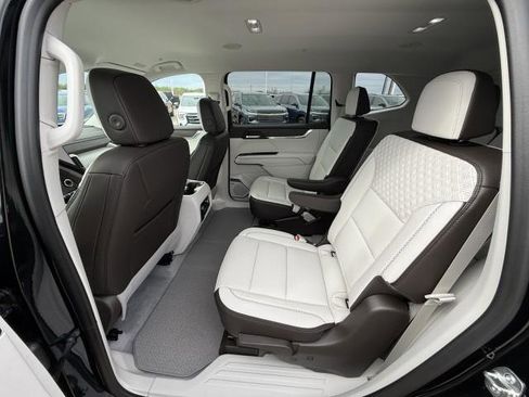 New 2026 GMC Acadia Denali w/ Super Cruise Package image 31