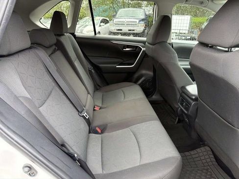 Certified 2024 Toyota RAV4 XLE FWD image 20