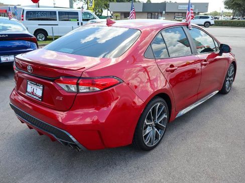 Used 2021 Toyota Corolla SE w/ SE Premium Package FWD image 5