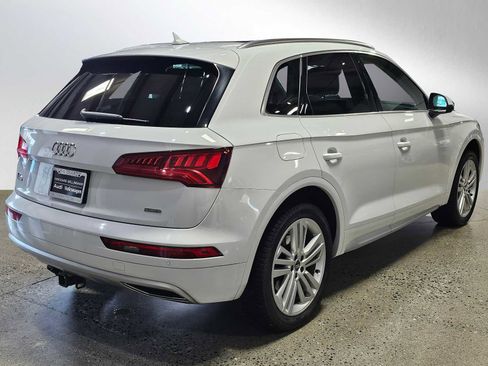 Used 2019 Audi Q5 2.0T Premium Plus w/ Premium Plus Package image 7