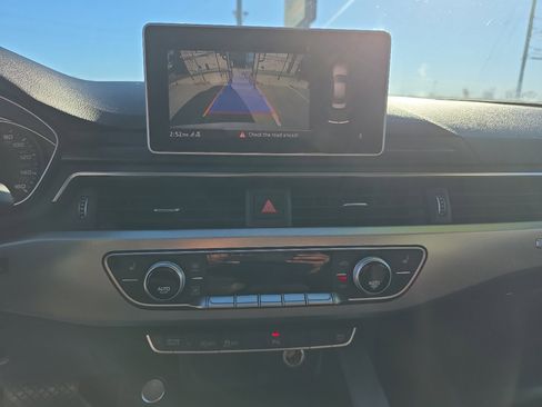 Used 2017 Audi A4 2.0T Premium image 16