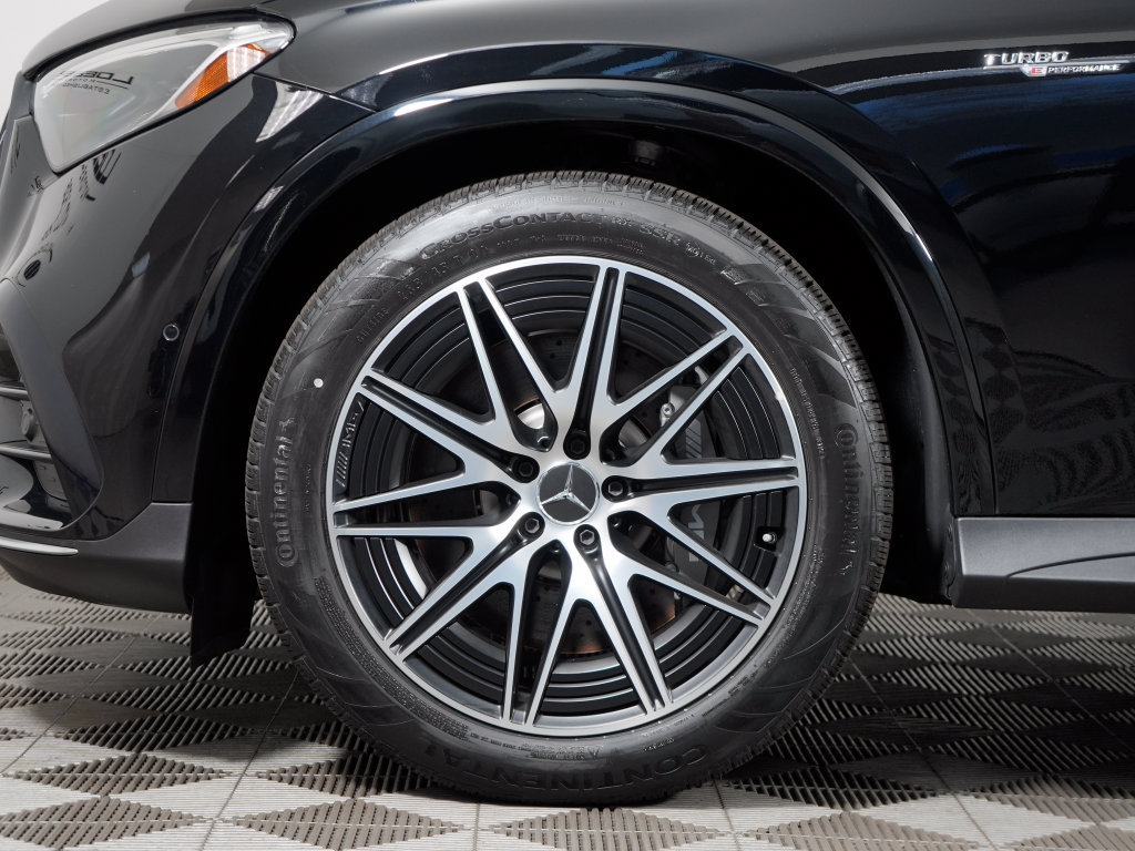 Used 2025 Mercedes-Benz GLC 63 AMG S image 9