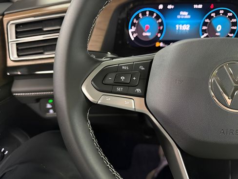 New 2026 Volkswagen Atlas SE AWD/4WD image 9